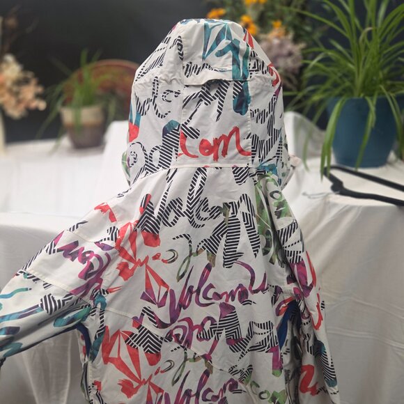 Volcom Ski Jacket - Picture 1 of 2